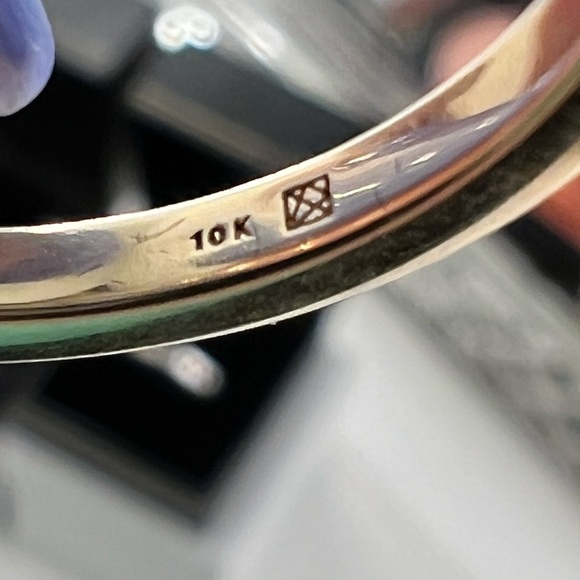 Chopard 18k Ice Cube Ring & 2 Diamond Wrap Stacking 10k rings - Picture 6 of 8